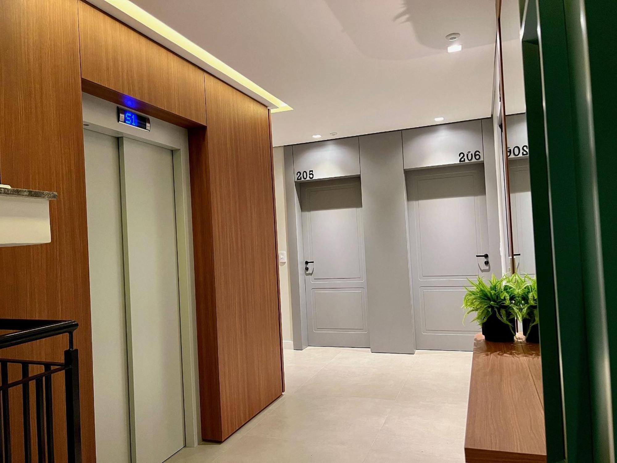 Res Aire 2 Dorm By Achei Apartment
